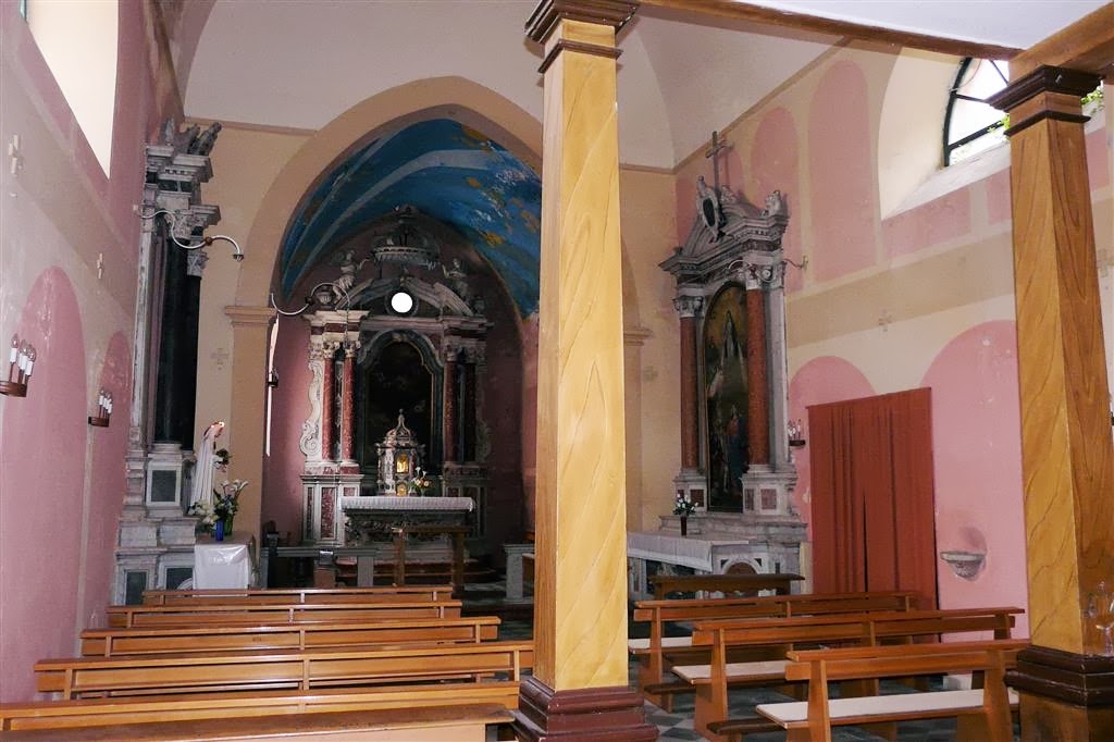 ŠIBENIK - binnen in de Sint Johanneskerk