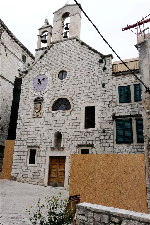 ŠIBENIK - de Sint Barbarakerk