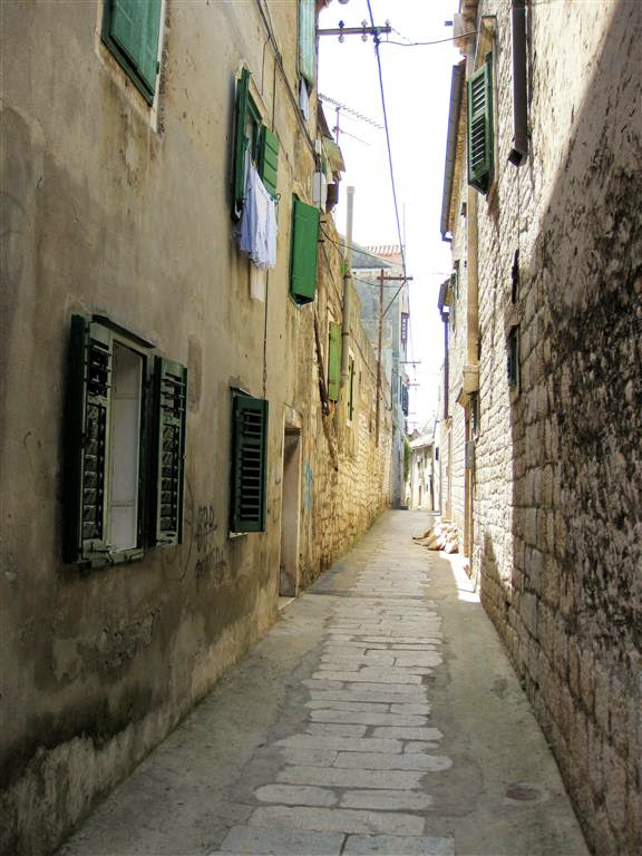 ŠIBENIK - een straatje