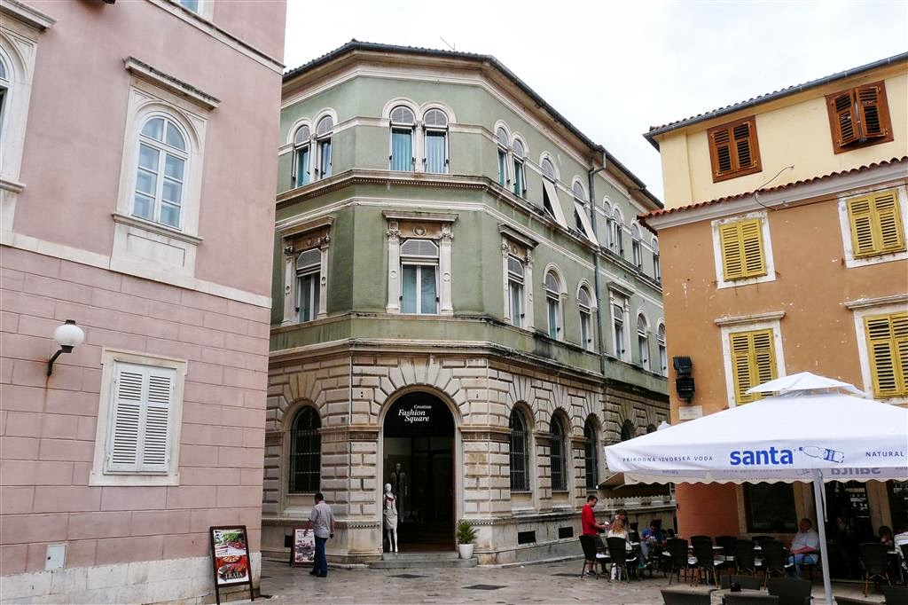 ZADAR - enkele gebouwen