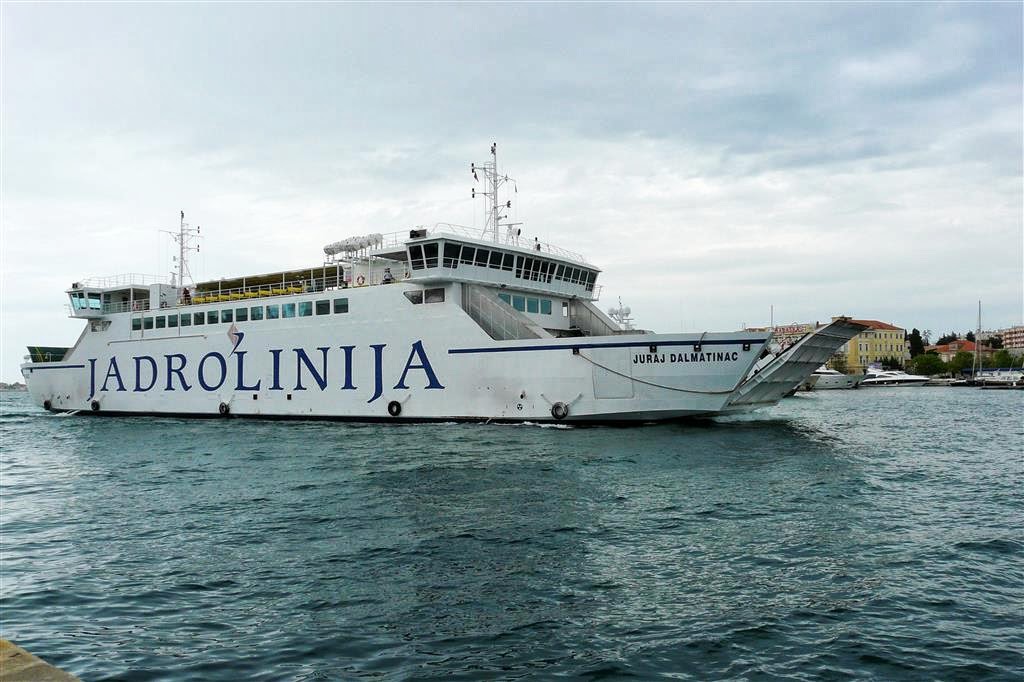 ZADAR - de veerboot Juraj Dalmatinac