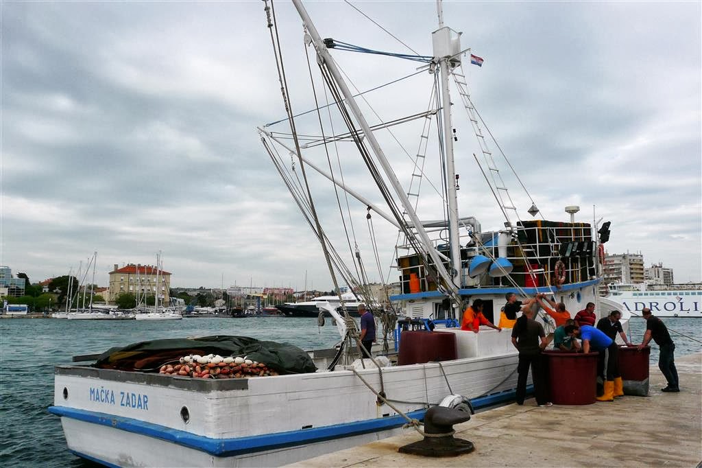 ZADAR - een vissersboot