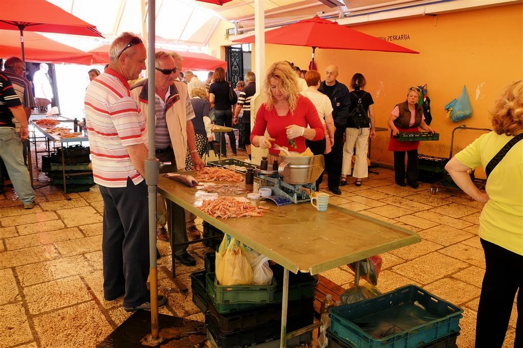 SPLIT - de lokale vismarkt