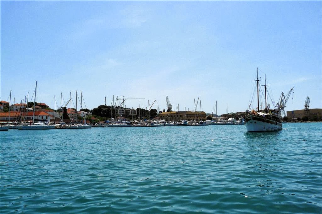 TROGIR - de haven