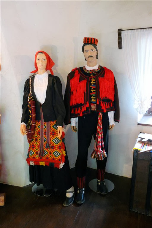 NATIONAAL PARK KRKA - traditionele kleding