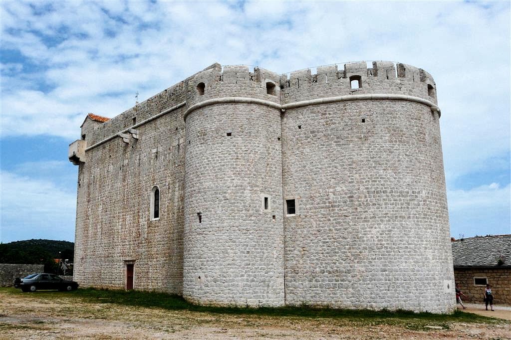 HVAR - de Sint Maria kerk fort