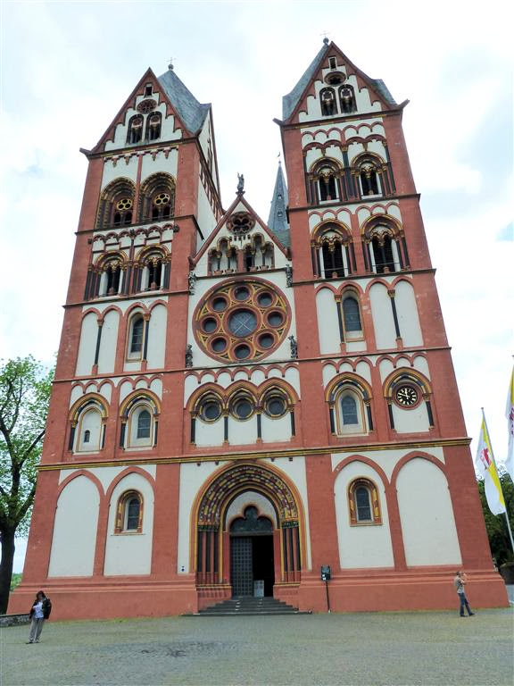 LIMBURG (DUITSLAND) - de katholieke kathedraal van Limburg