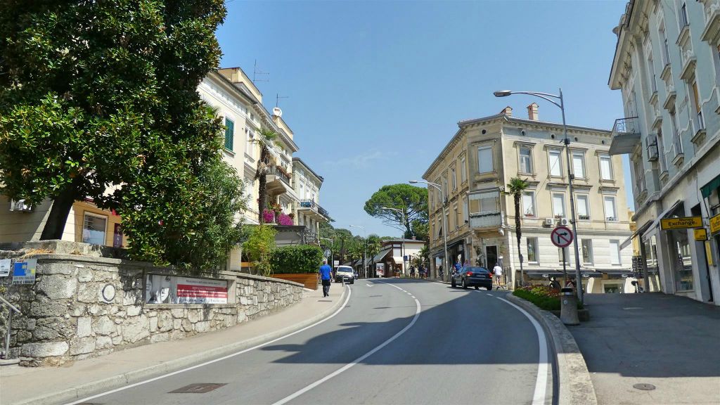OPATIJA - de straat Maršala Tita