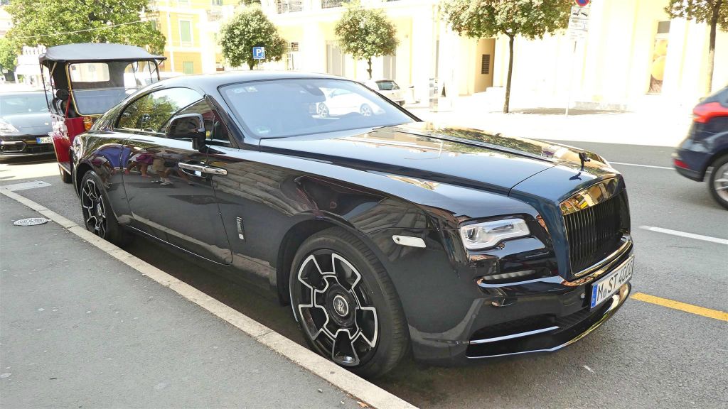 OPATIJA - een Rolls-Royce Wraith Black Badge