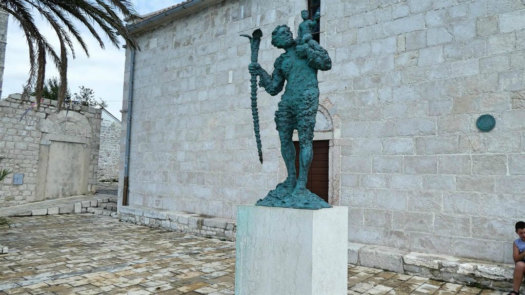 RAB - een standbeeld ter ere van de heilige St. Christopher