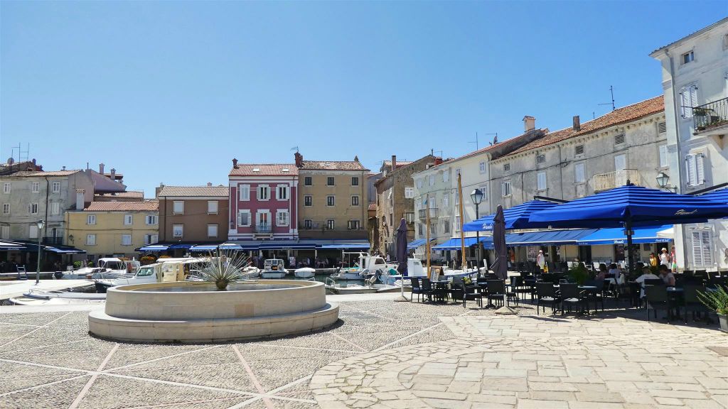 CRES - een plein