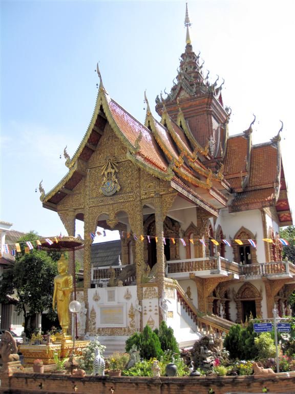 THAILAND - CHIANG MAI - een boeddhistische tempel