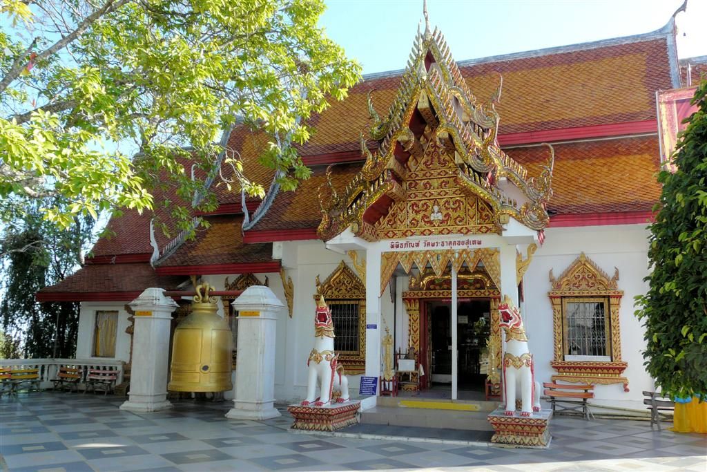 THAILAND - CHIANG MAI - museum bij Wat Phrathat Doi Suthep