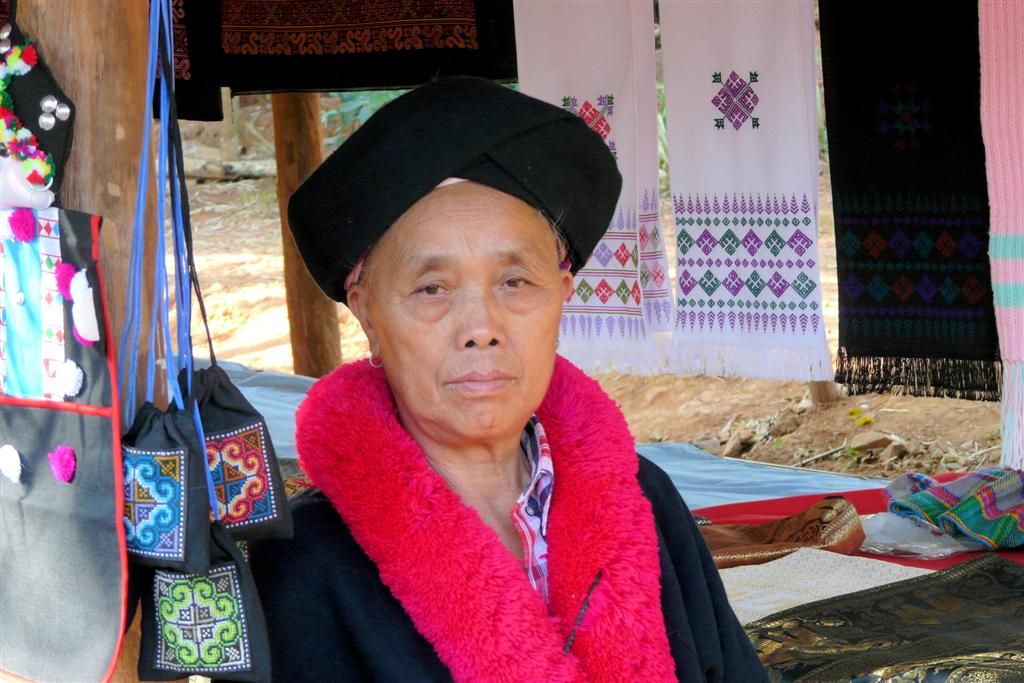 THAILAND - CHIANG RAI - vrouw van de Lu Mien-Yao bergstam