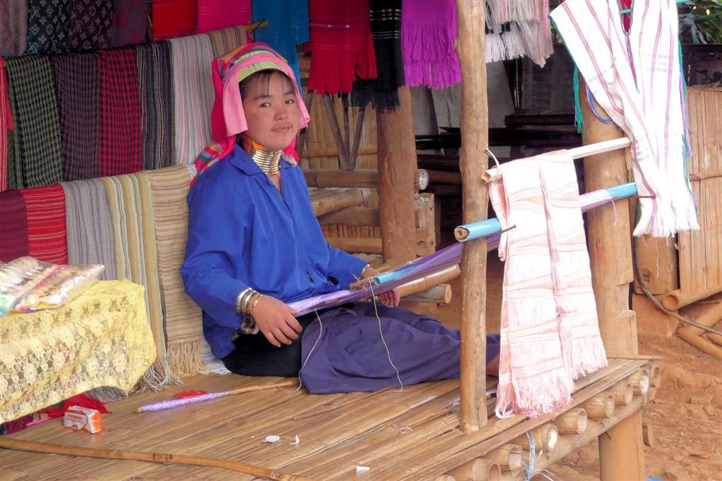 THAILAND - CHIANG RAI - vrouw van de Long Neck Karen bergstam