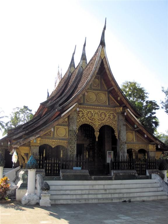 LAOS - LUANG PRABANG - de tempel Wat Xieng Thong