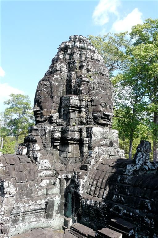 CAMBODJA - SIEM REAP - Bayon tempel van Angkor Thom