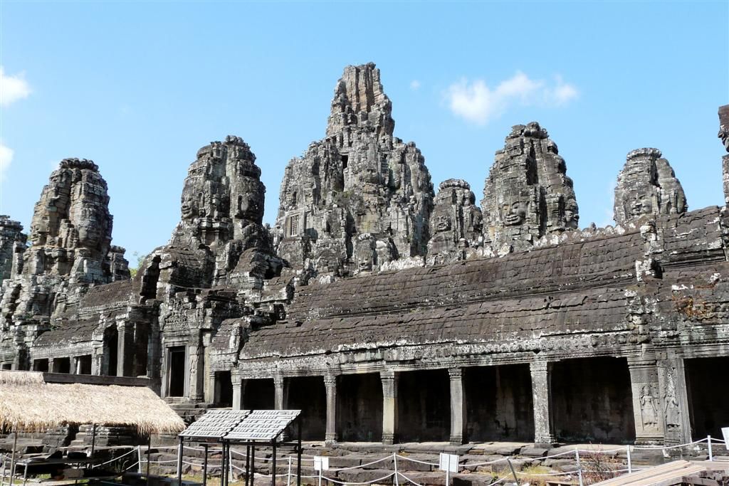 CAMBODJA - SIEM REAP - Bayon tempel van Angkor Thom