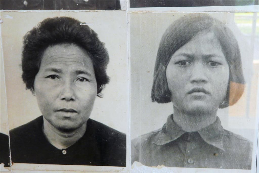 CAMBODJA - PHNOM PENH - slachtoffiers van de Rode Khmer in het Tuol Sleng Genocide museum