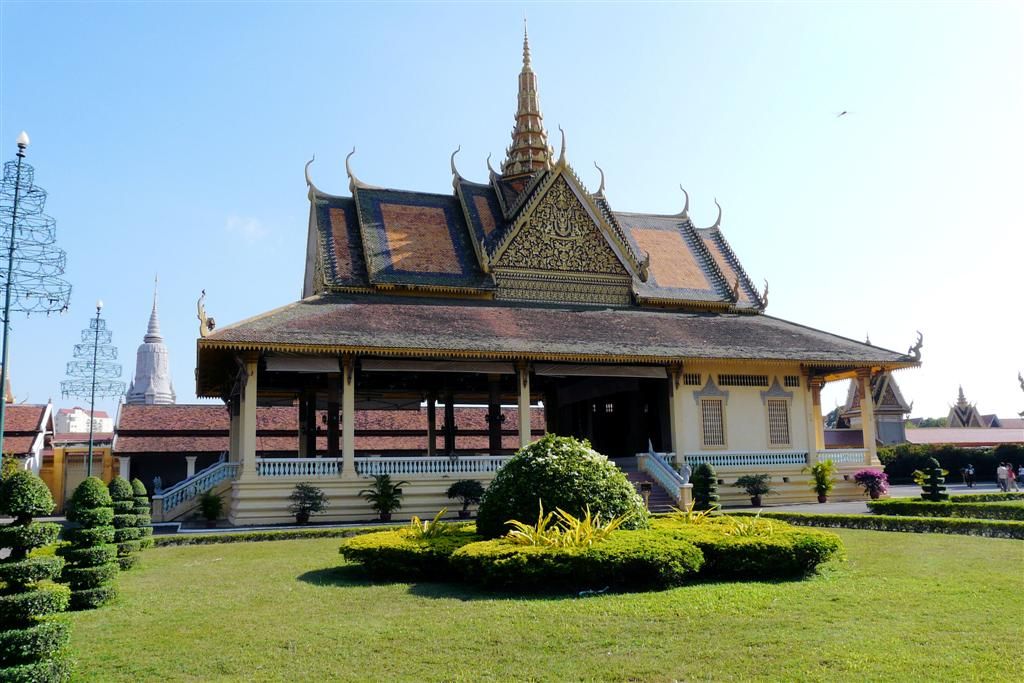 CAMBODJA - PHNOM PENH - audi