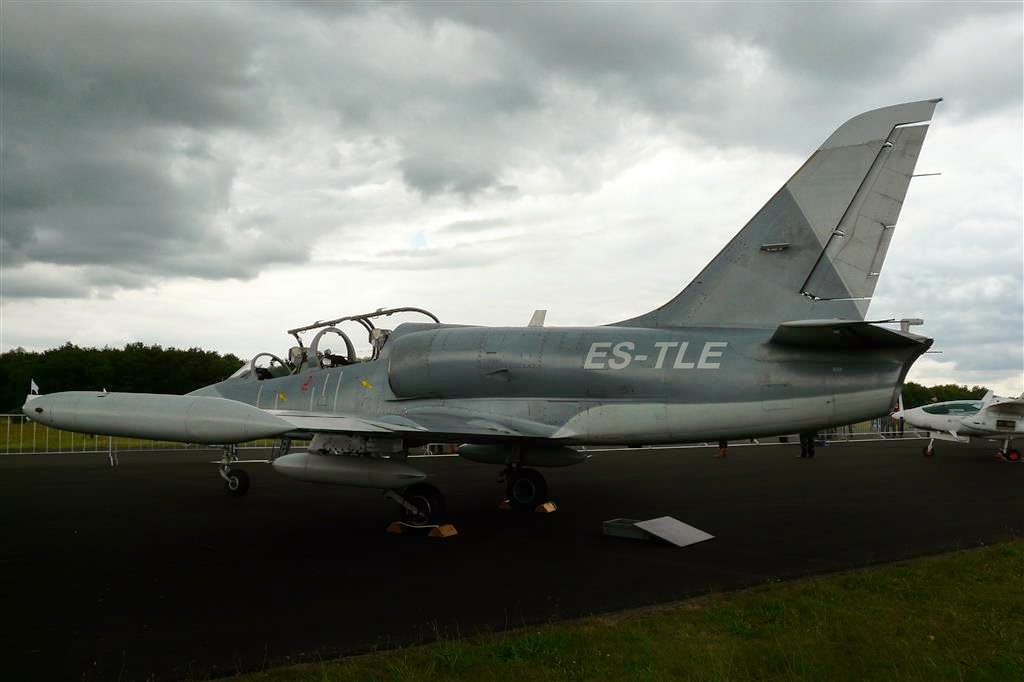 Aero Vodochody L-39E Albatros  (ES-TLE)