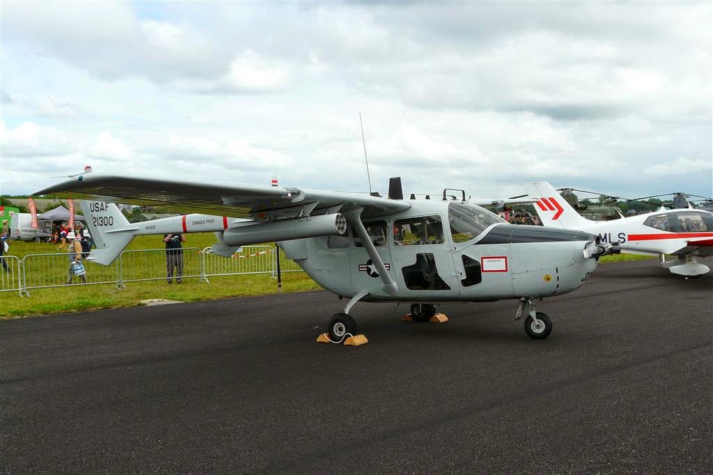 Cessna O-2A Skymaster M337 (N5900 Amerika)