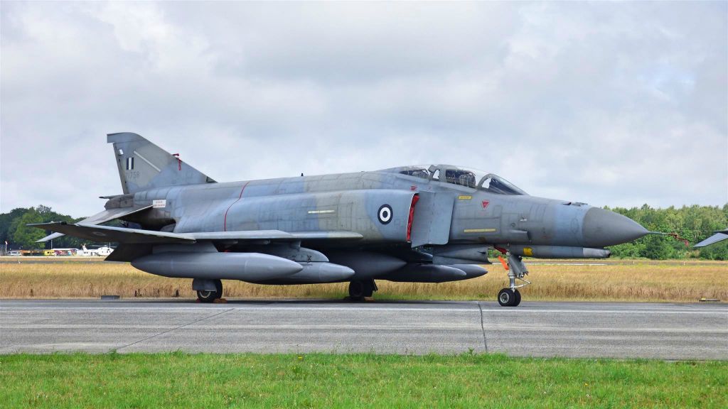 een McDonnell Douglas F-4E Phantom II straaljager (71758 Griekenland)