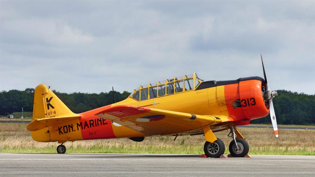 een North American AT-6A Texan lesvliegtuig (PH-TXN Nederland)