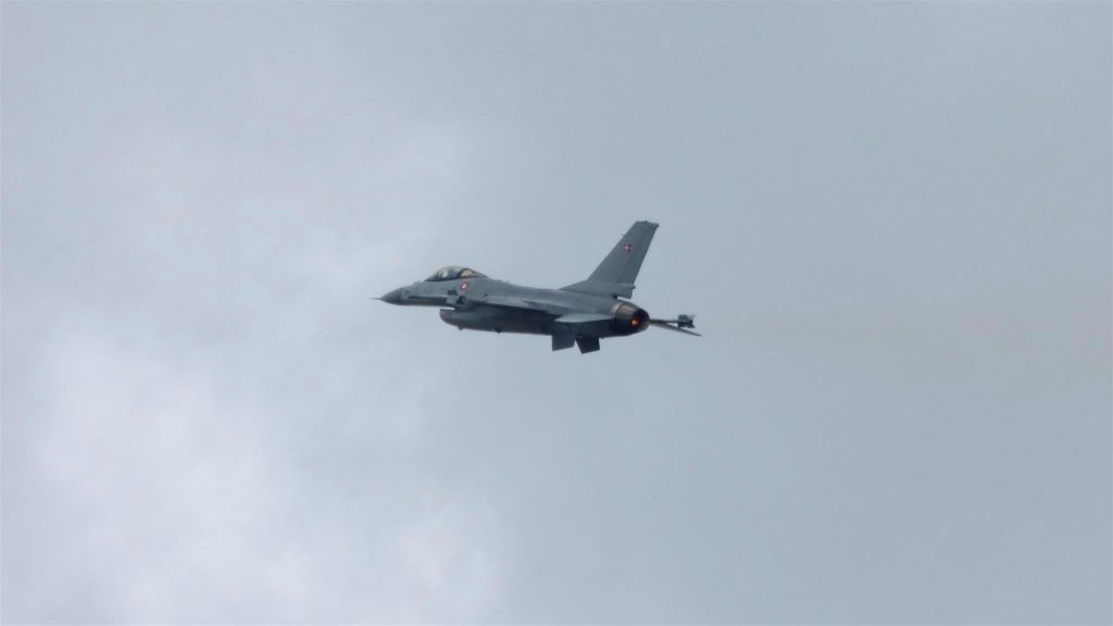 een F-16 Fighting Falcon straaljager (ET-612 Denemarken)
