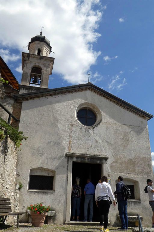 LIMONE SUL GARDA - de kerk van Saint Rocco