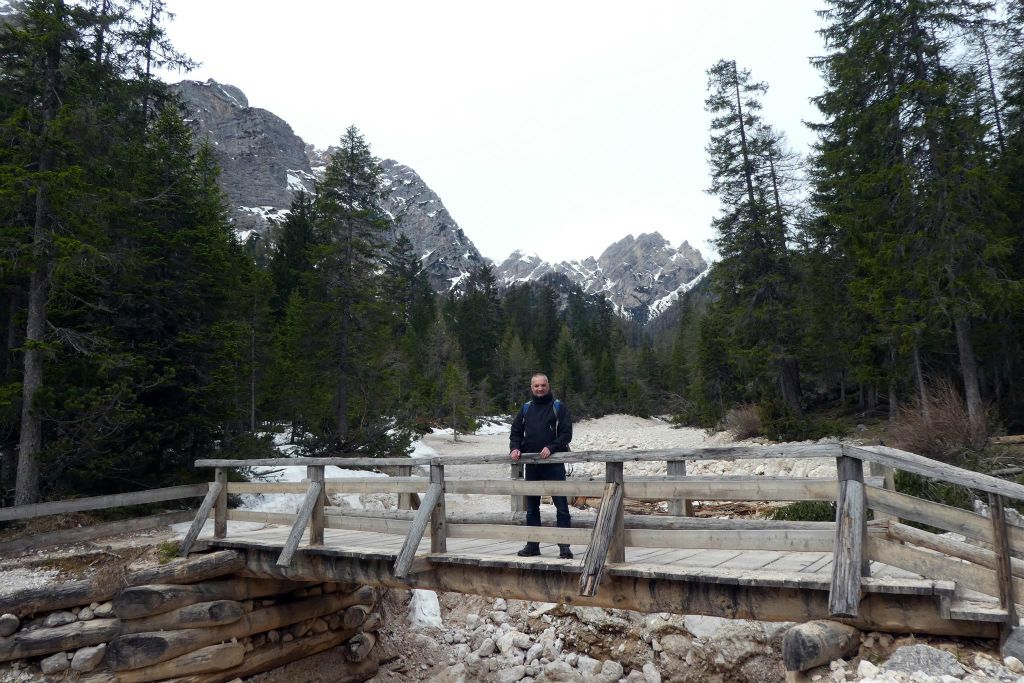 PRAGSER WILDSEE - Carlos in de omgeving van het meer