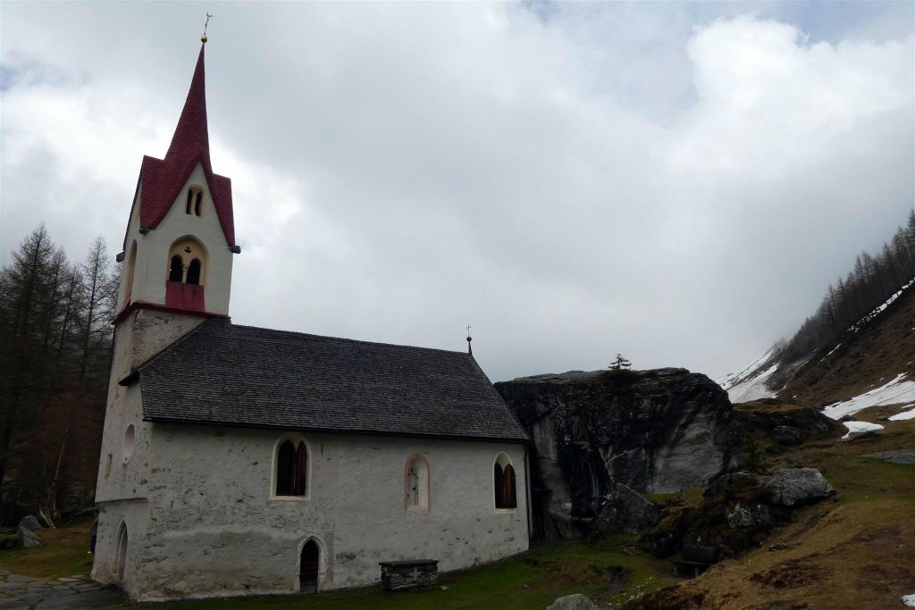 PRETTAU - de kerk van de Heilige Geest