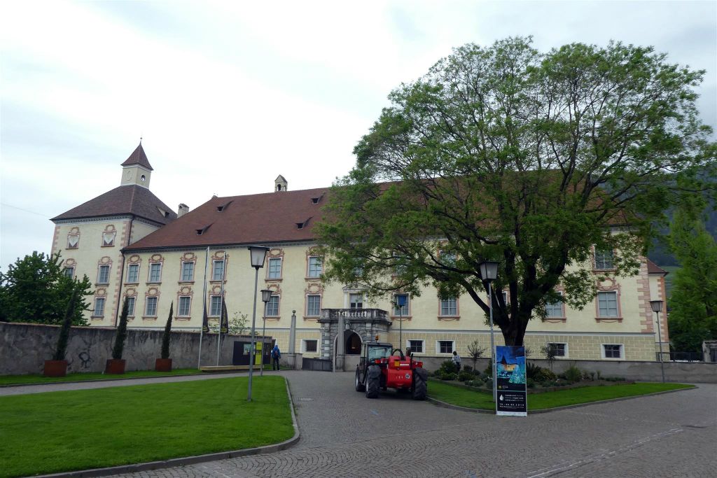 BRIXEN - het Diocesane museum en het bisschoppelijk paleis