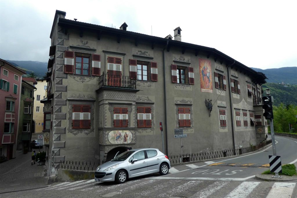 BRIXEN - het Lasserhaus, een oud huis uit 1642