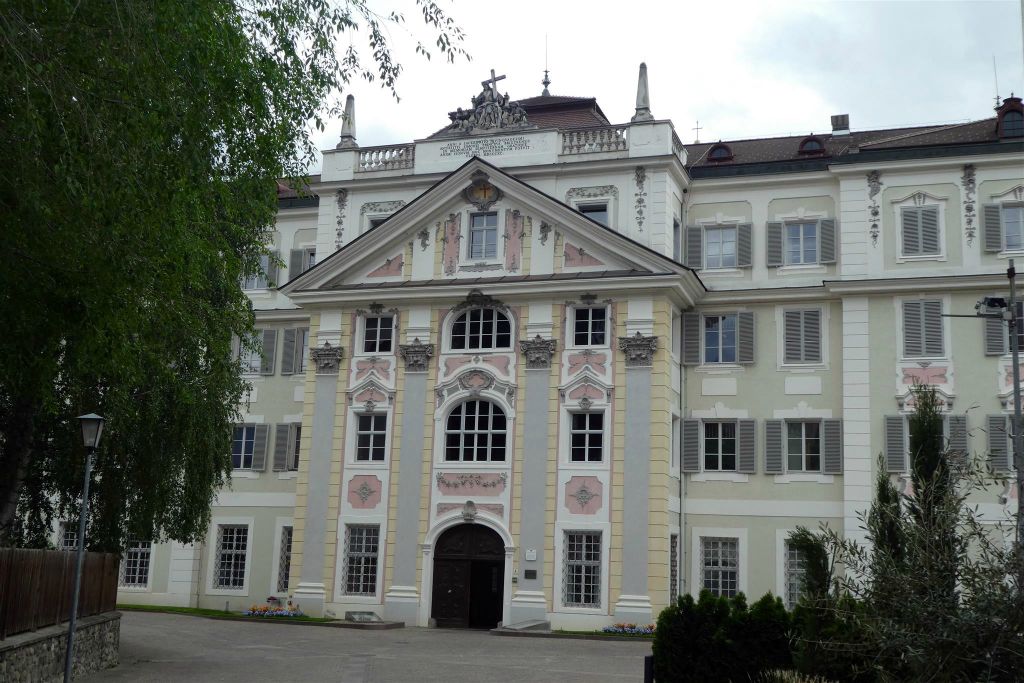 BRIXEN - een school voor priesters