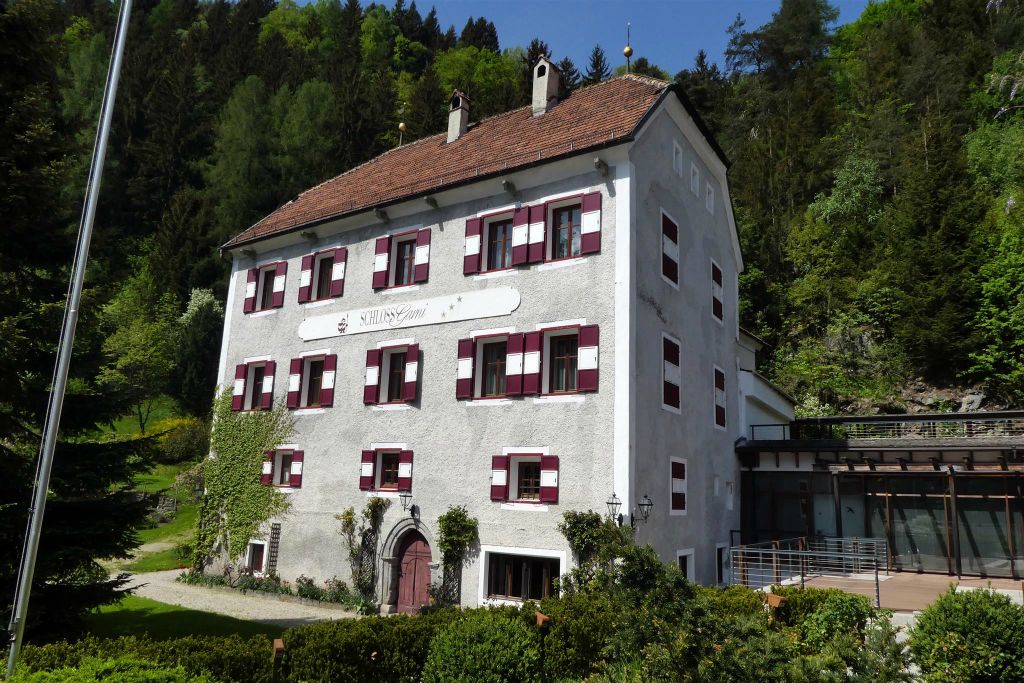 CAMPO TURES - het hotel Schlossgarni