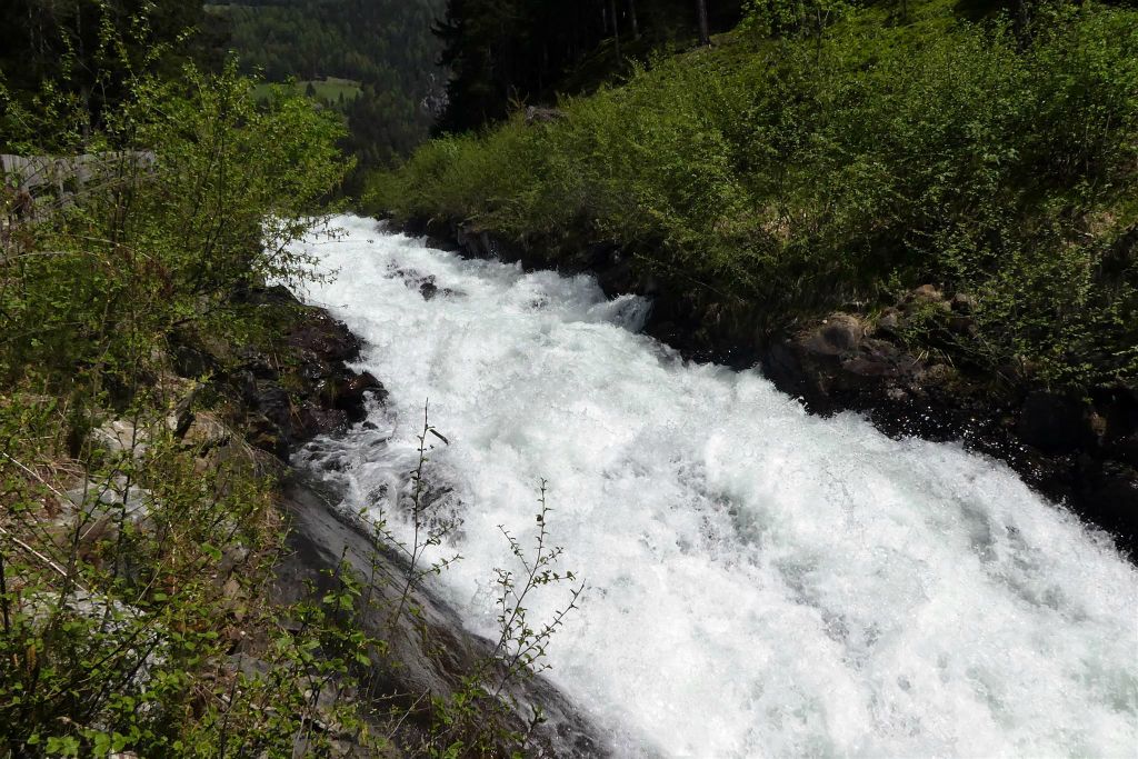CAMPO TURES - de Rheinbach rivier in het nationale park Rieserferner