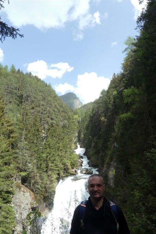 CAMPO TURES - Carlos bij de Rheinbach rivier in het nationale park Rieserferner