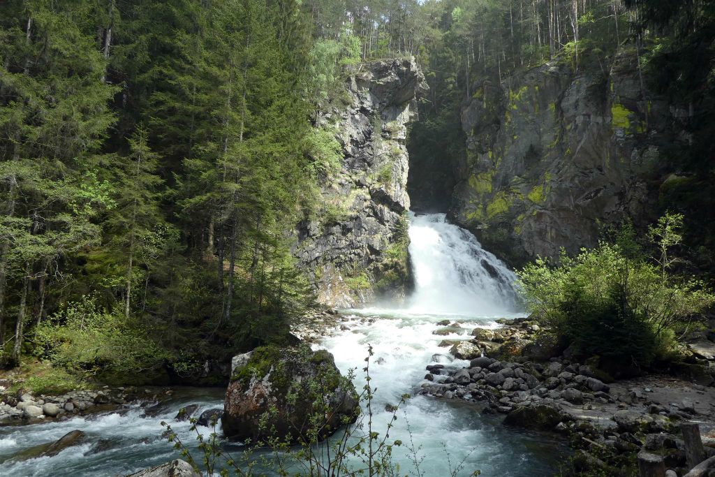 CAMPO TURES - de laagste Rheinbach waterval in het nationale park Rieserferner