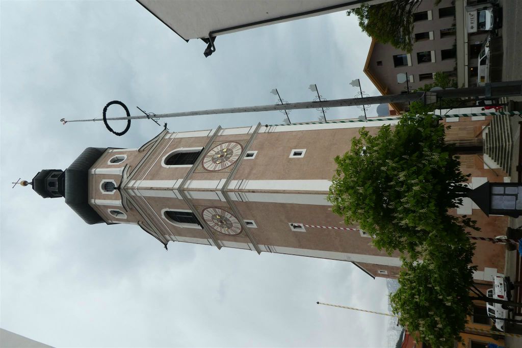KASTELRUTH - de oude gotische kerktoren
