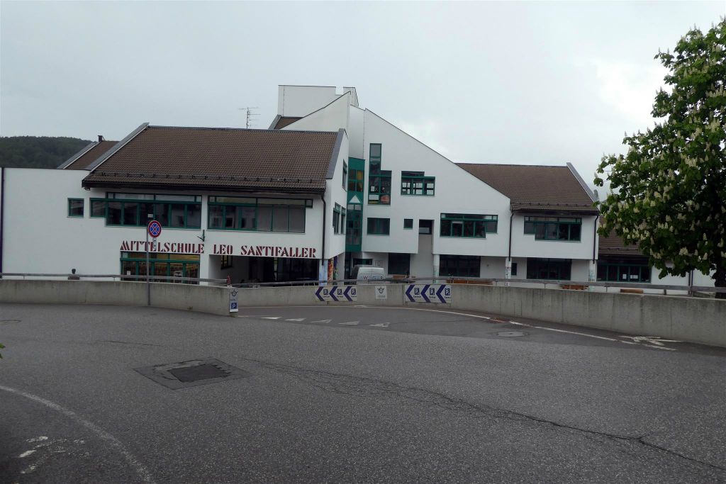 KASTELRUTH - de middelbare school Leo Santifaller