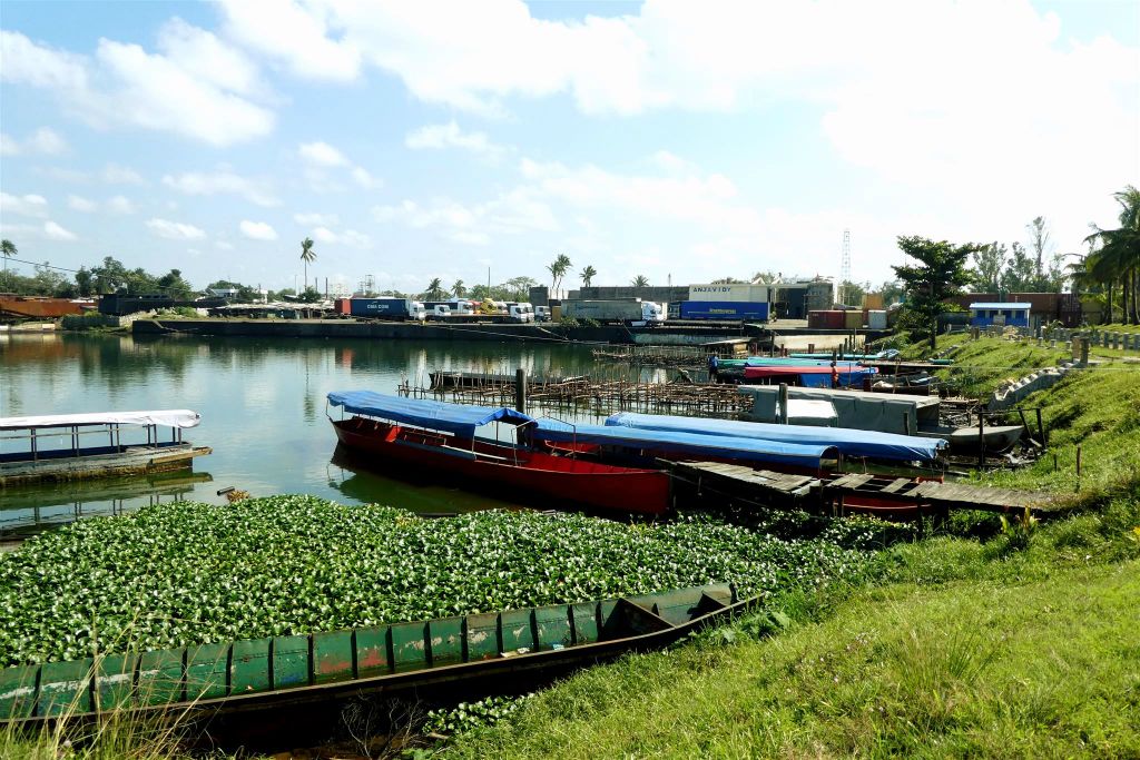 TOAMASINA - een haven