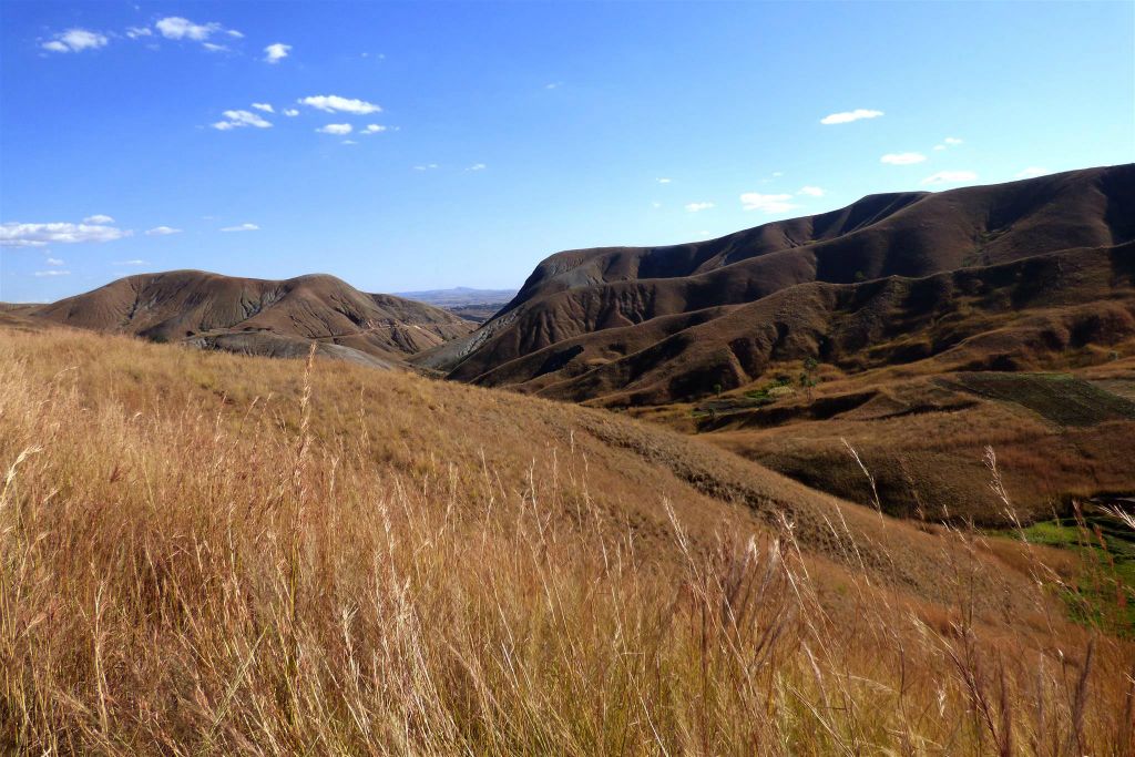 VAKINANKARATRA -> DABALAVA - het landschap