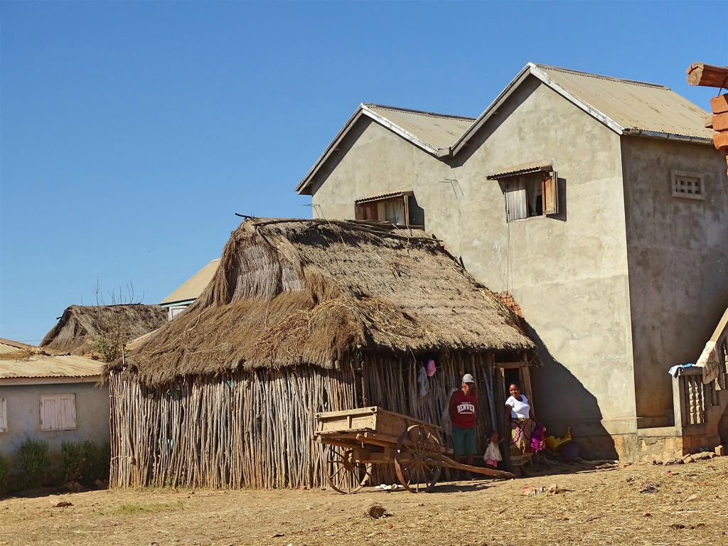 BEGIDRO - een huis met de bewoners