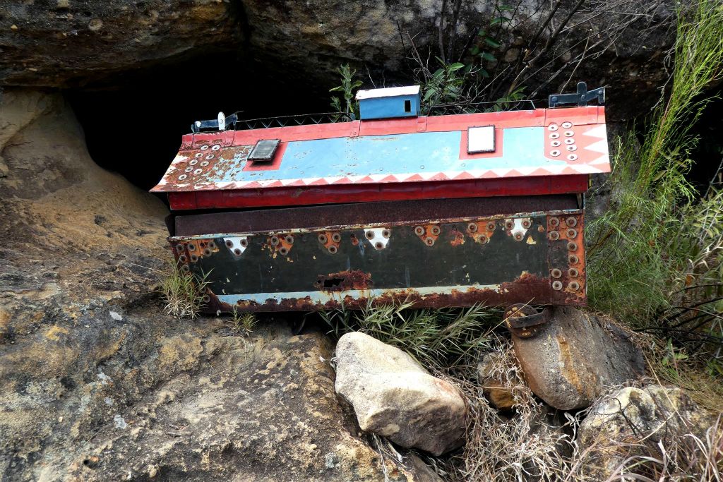 RANOHIRA (ISALO NATIONAL PARK) - een grafkist