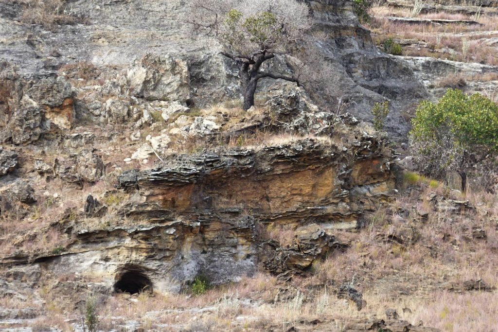 RANOHIRA (ISALO NATIONAL PARK) - een graf