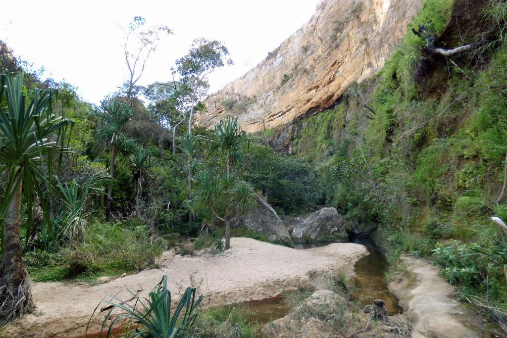 RANOHIRA (ISALO NATIONAL PARK) - het landschap in de kloof