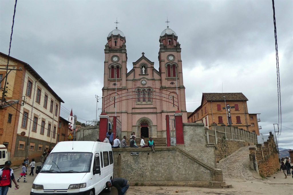 FIANARANTSOA - de Ambozontany-kathedraal