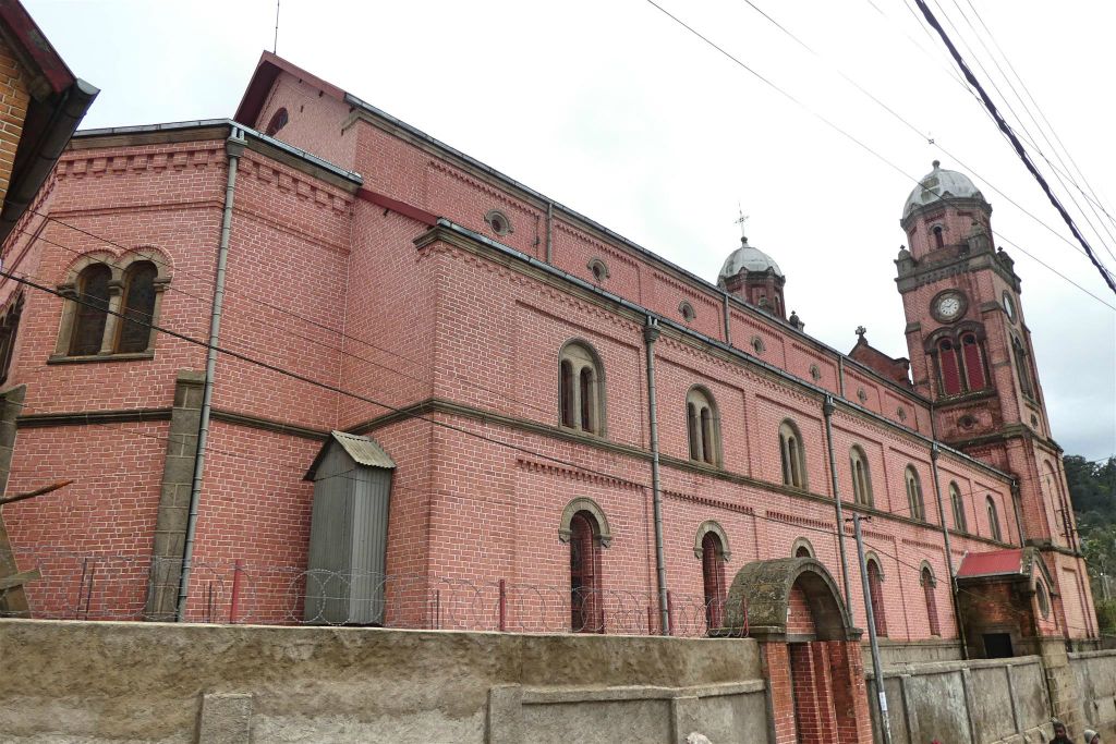 FIANARANTSOA - de Ambozontany-kathedraal