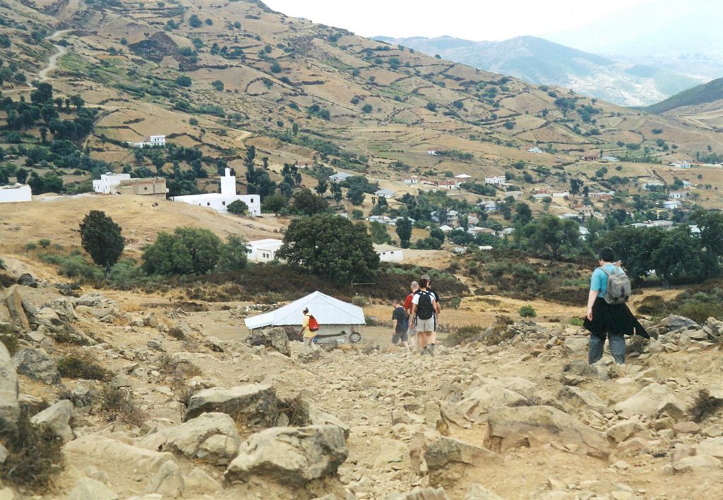 CHEFCHAOUEN - het landchap onderweg tijdens de wandeling